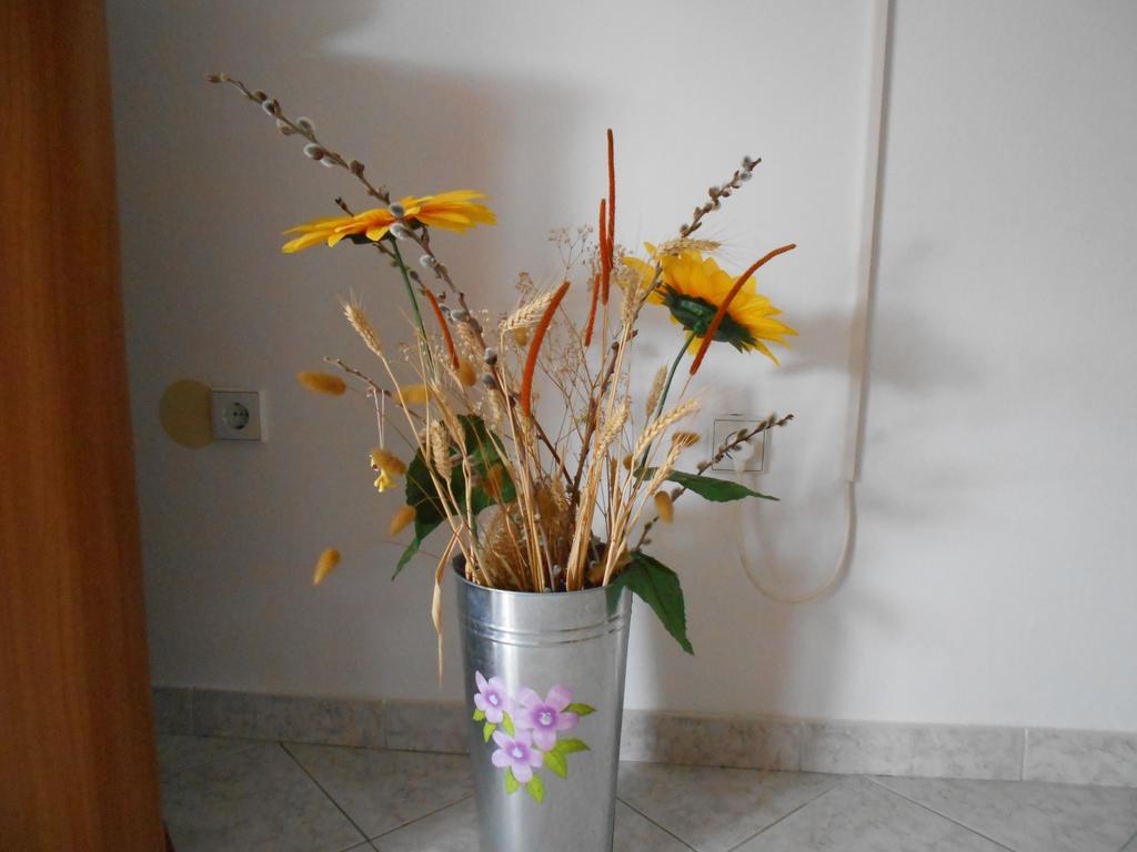 Apartment Kurelic Rab Town Kültér fotó