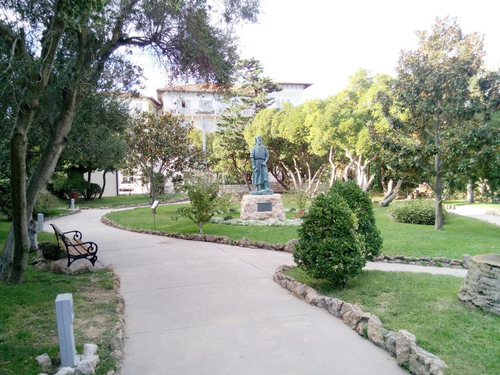 Apartment Kurelic Rab Town Kültér fotó
