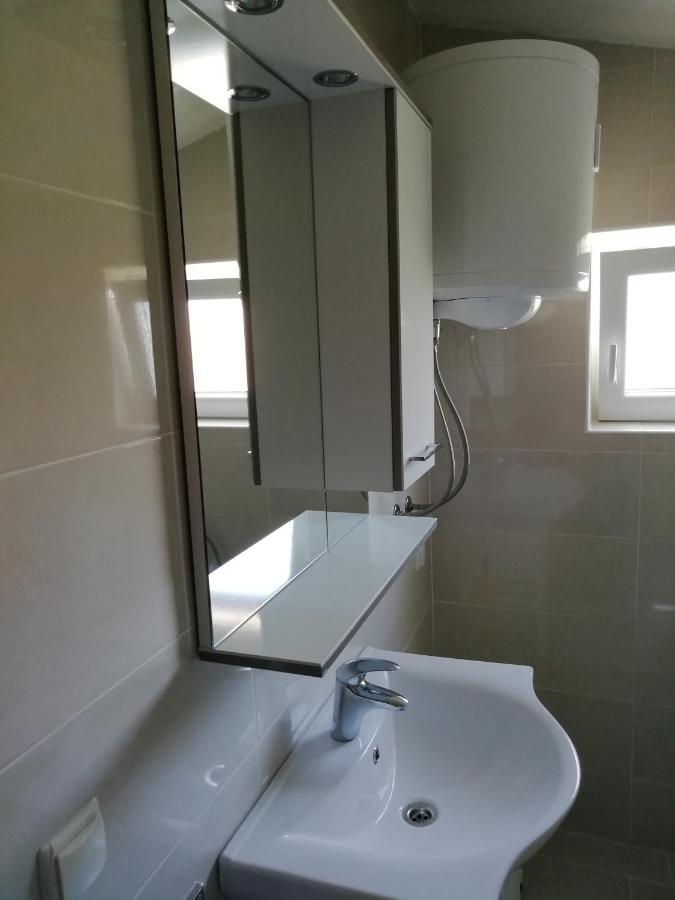 Apartment Kurelic Rab Town Kültér fotó